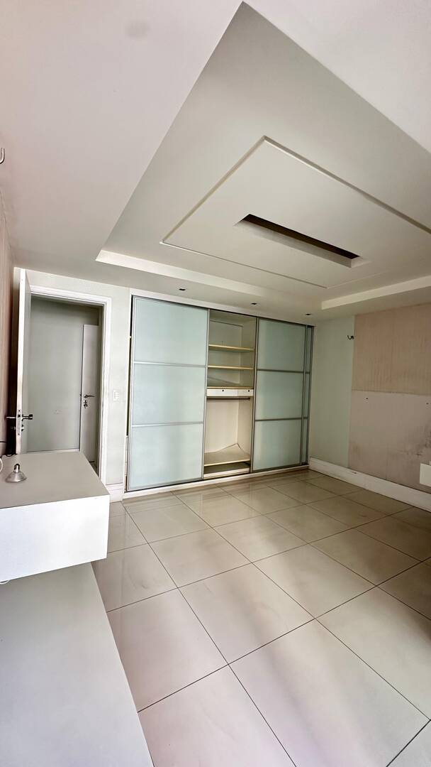 Apartamento à venda com 4 quartos, 350m² - Foto 24