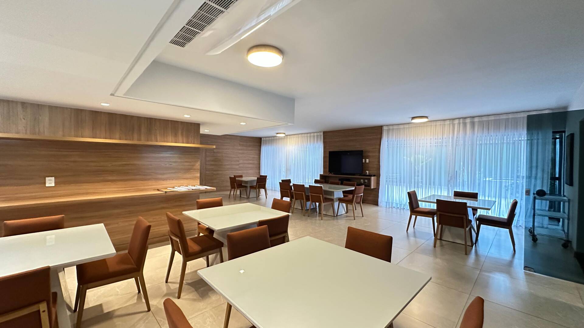 Apartamento à venda com 4 quartos, 350m² - Foto 15