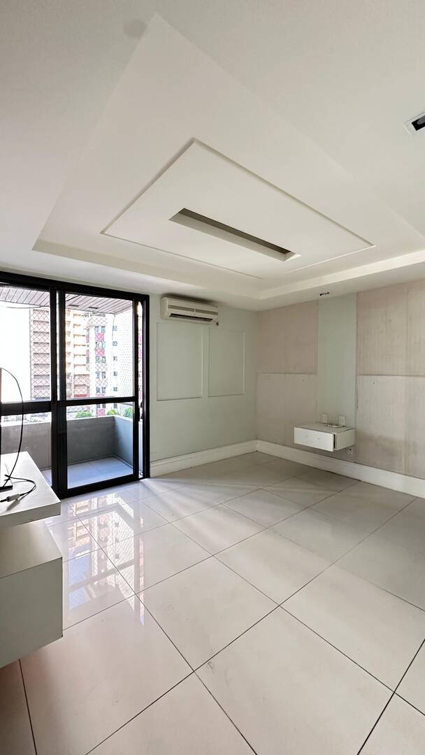 Apartamento à venda com 4 quartos, 350m² - Foto 22