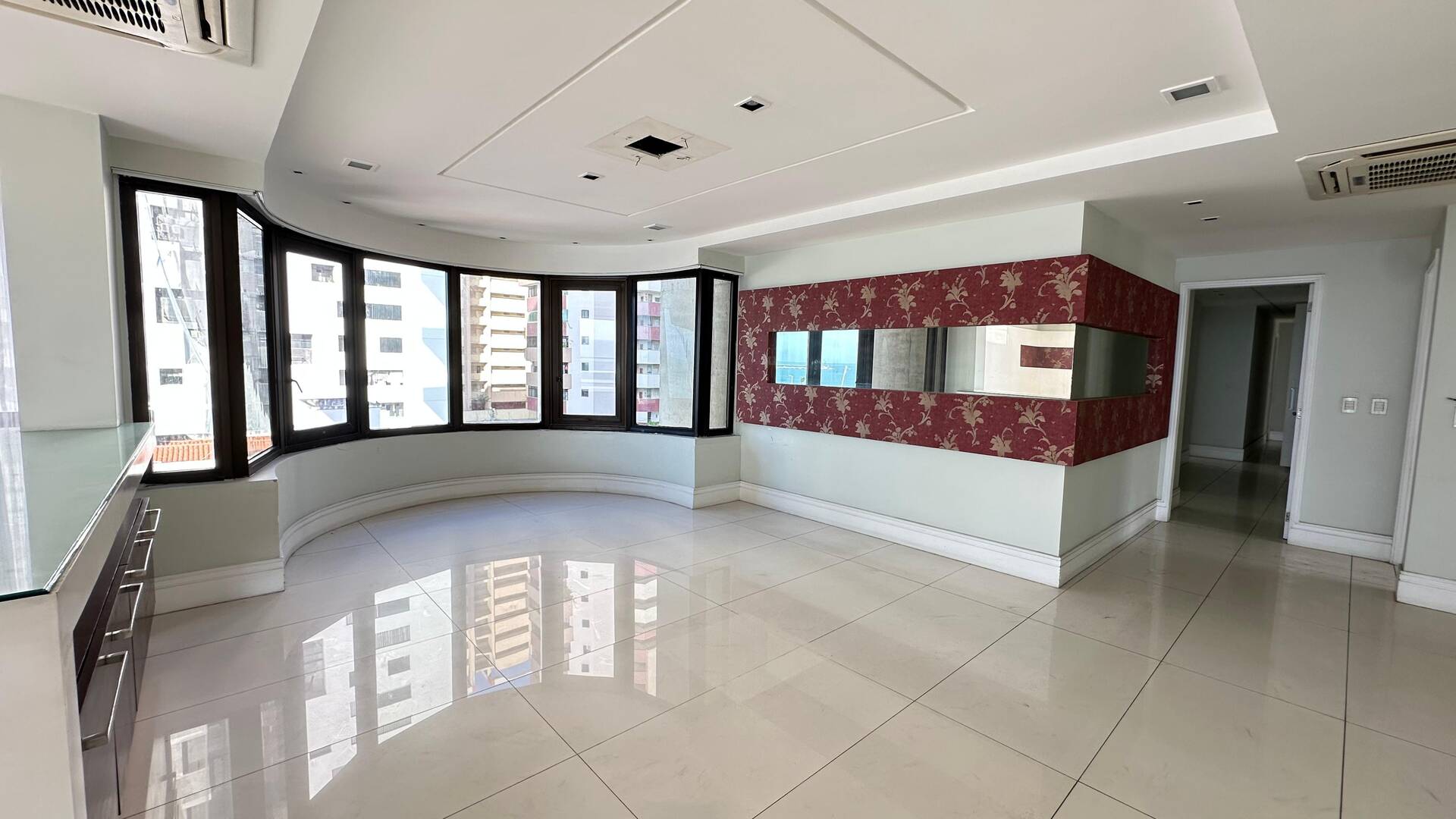 Apartamento à venda com 4 quartos, 350m² - Foto 14