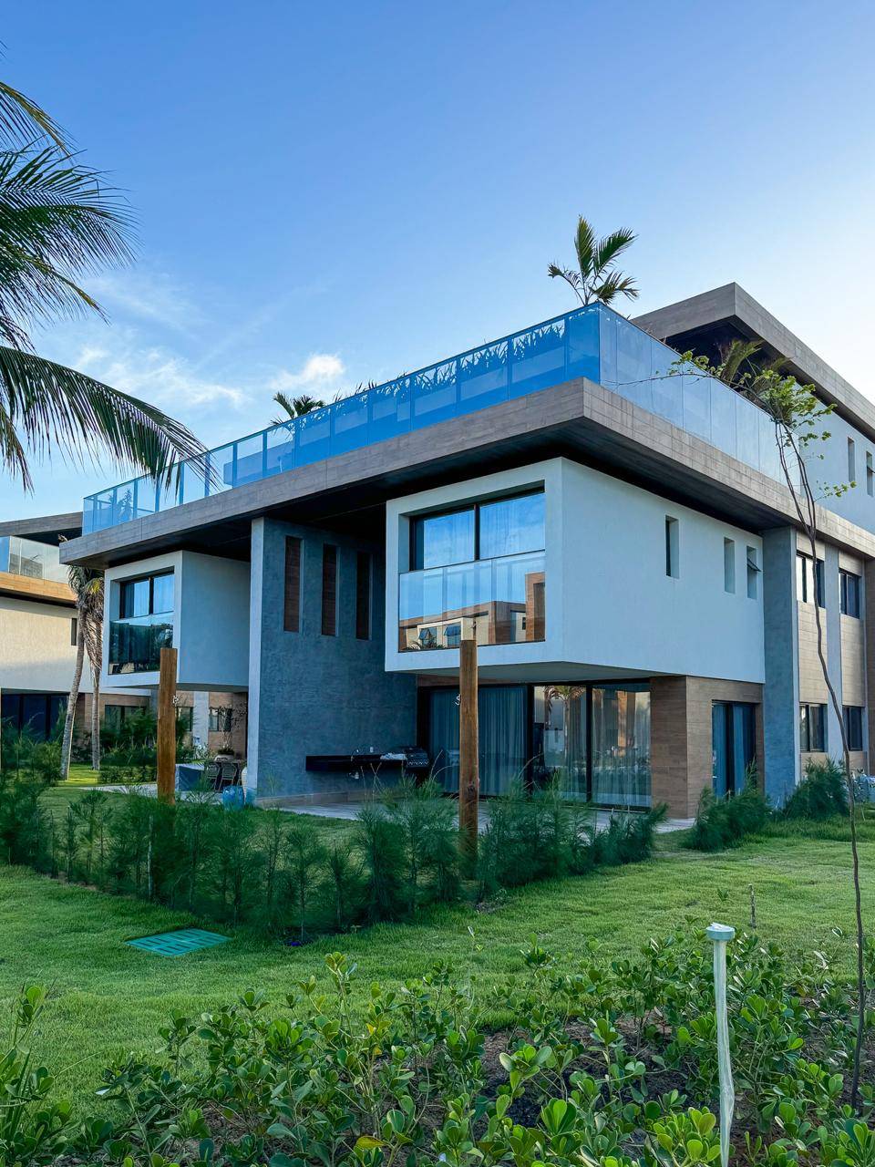 Casa, 5 quartos, 310 m² - Foto 1