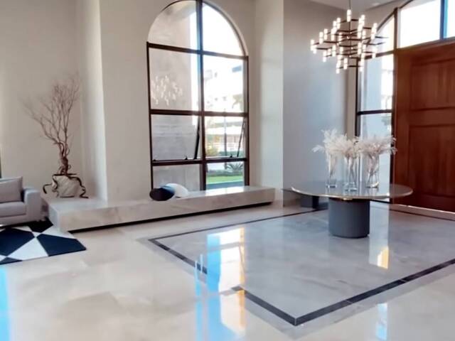 Apartamento para Venda em Fortaleza - 5
