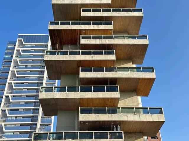 #215 - Apartamento para Venda em Fortaleza - CE